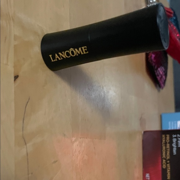 Lancome Deep Plum Lipstick - Picture 3 of 4